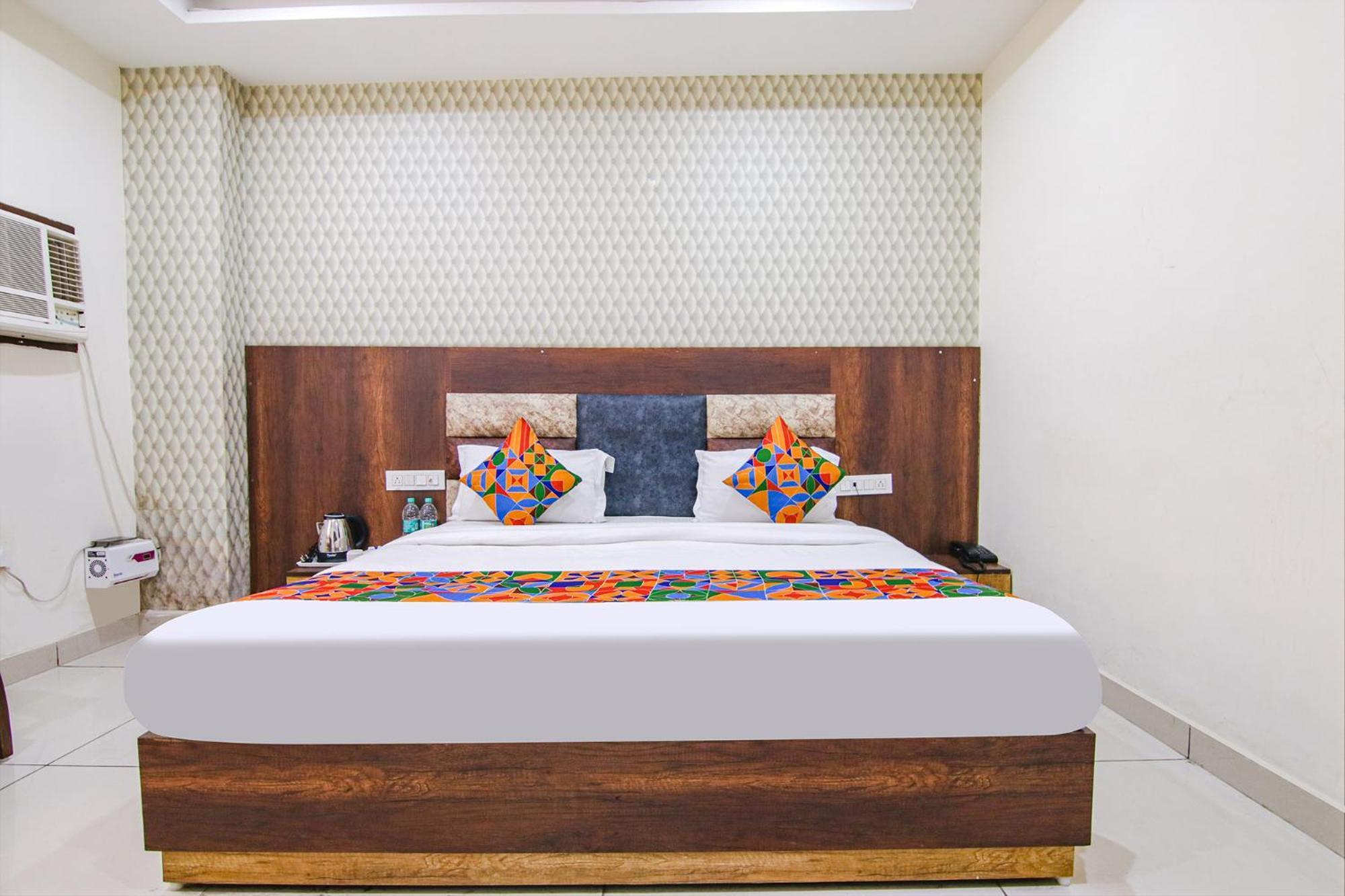 Fabhotel Lime Wood Mohali Esterno foto
